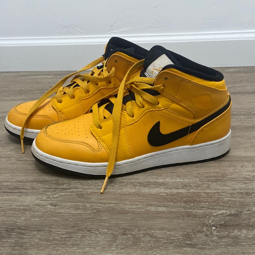 Nike Jordan 1’s